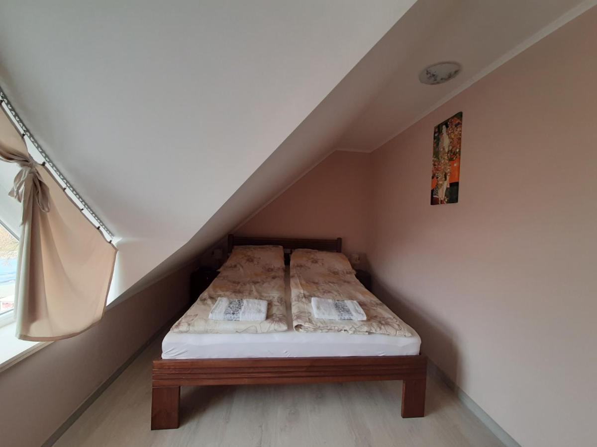 Egniss Apartman Богач Экстерьер фото