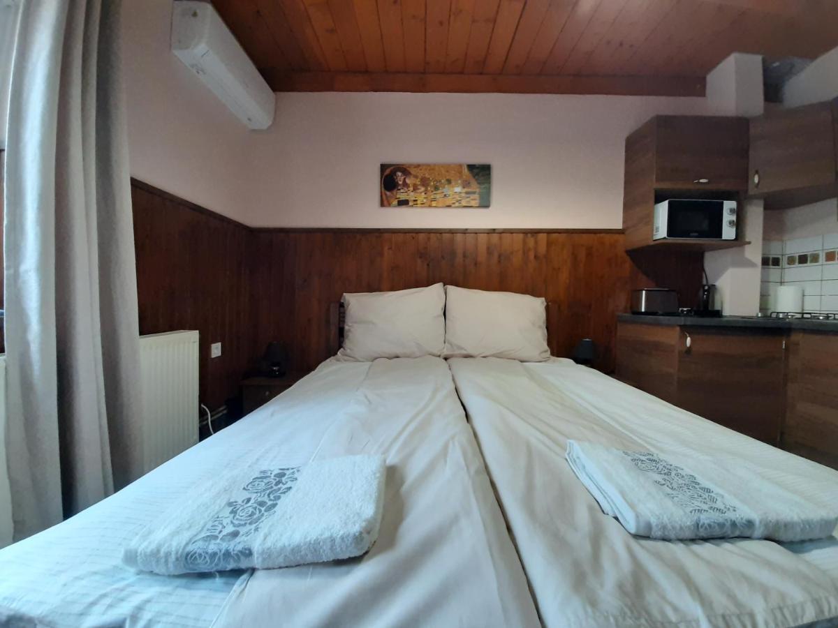 Egniss Apartman Богач Экстерьер фото