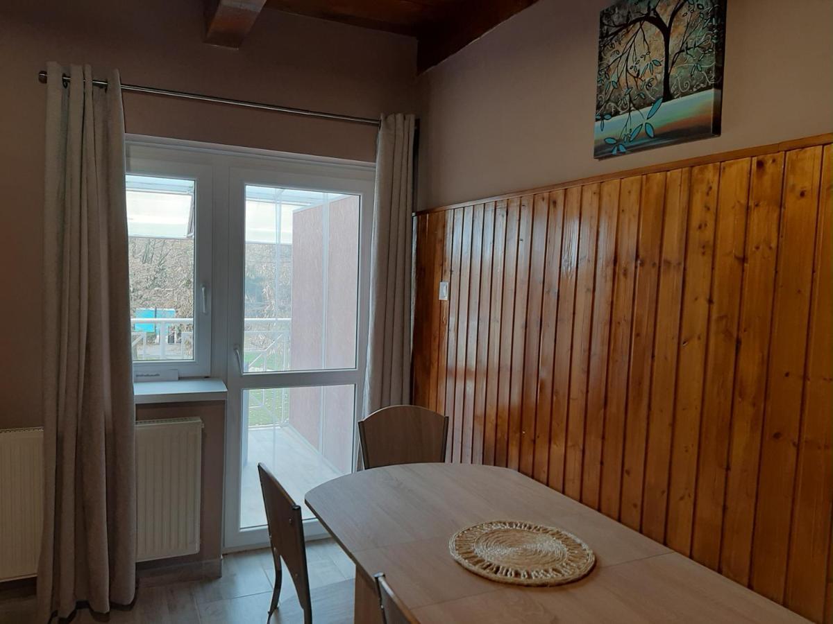 Egniss Apartman Богач Экстерьер фото